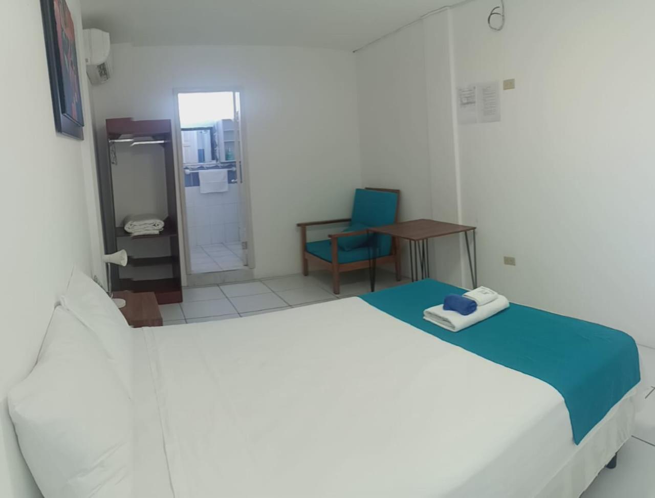 פורטו וילאמיל Galapagos Isabela Hotel Loja מראה חיצוני תמונה