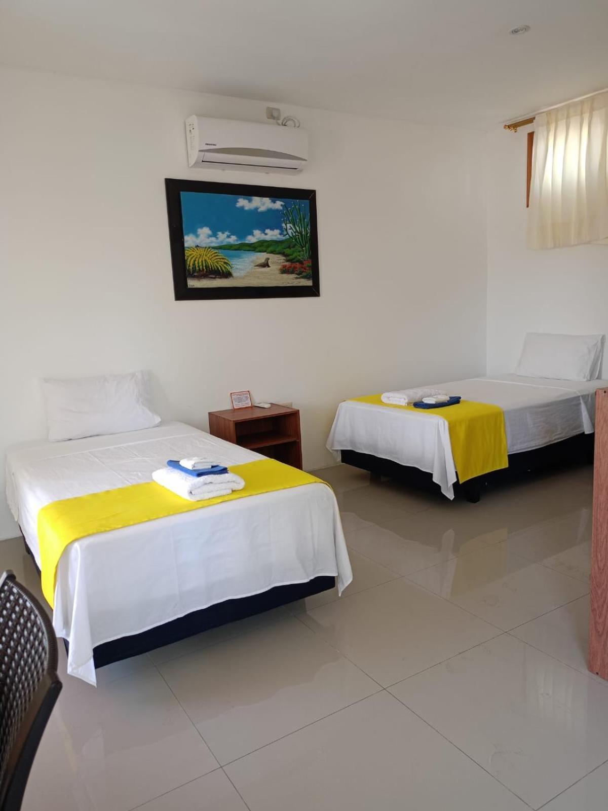 פורטו וילאמיל Galapagos Isabela Hotel Loja מראה חיצוני תמונה