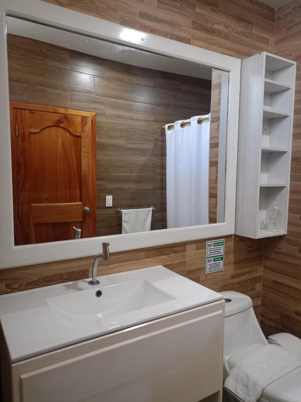 פורטו וילאמיל Galapagos Isabela Hotel Loja מראה חיצוני תמונה